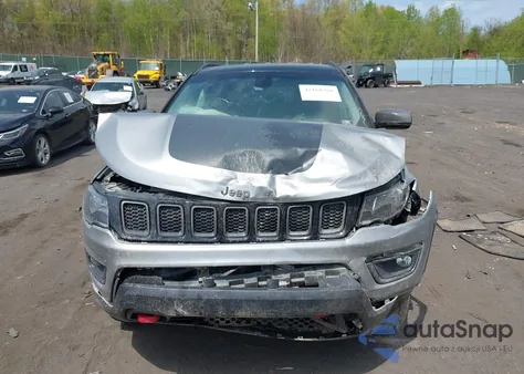 2020 Jeep Compass Trailhawk 4X4 z USA, uszkodzony, nr VIN 3C4NJDDB4LT171685
